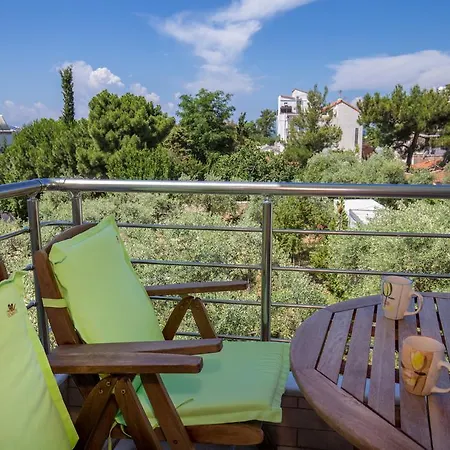 Appartamento Balkan House Potos